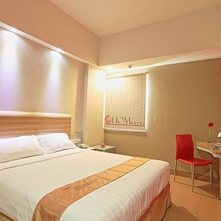 Metland Hotel Bekasi Esterno foto