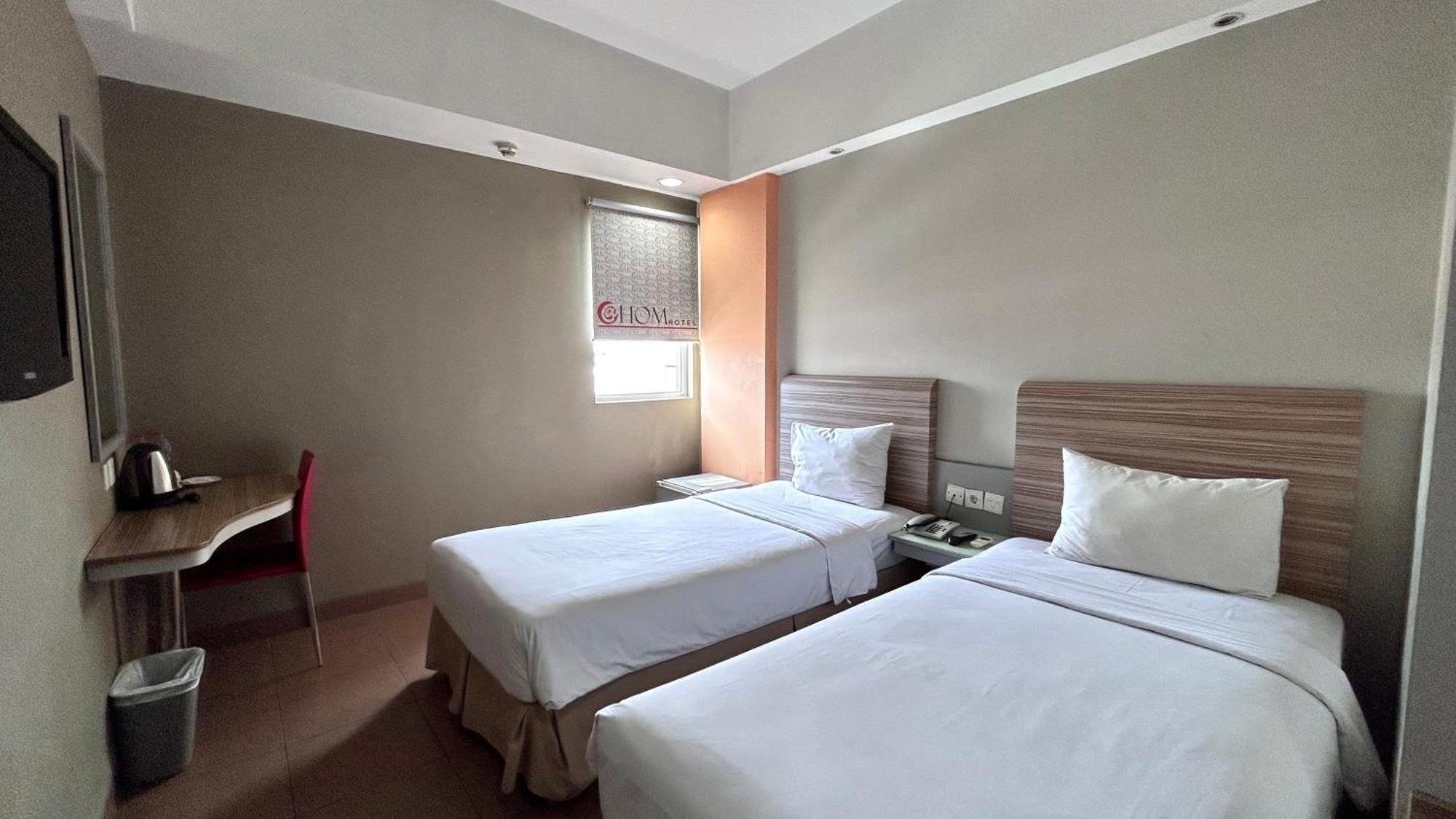 Metland Hotel Bekasi Esterno foto